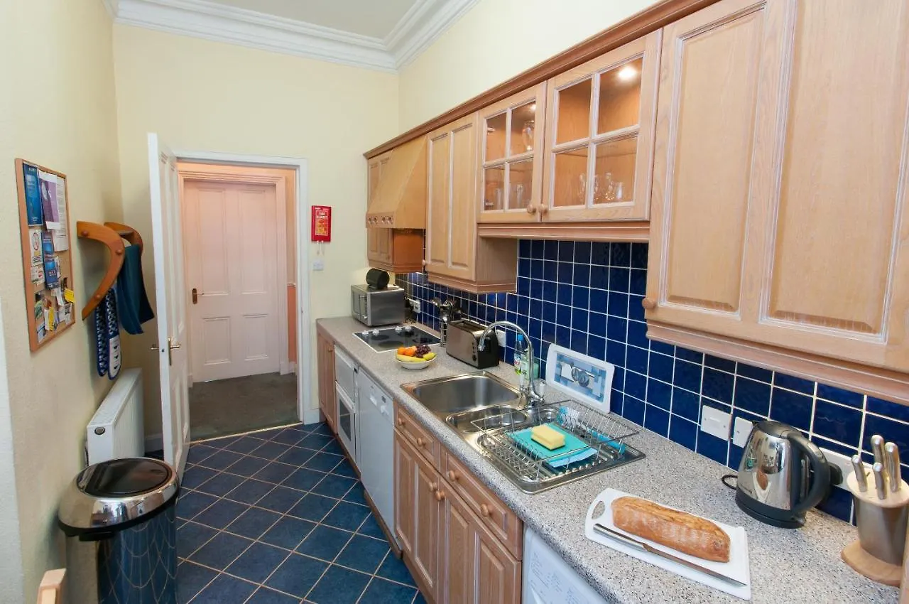 Edinburgh Accommodation Apartment