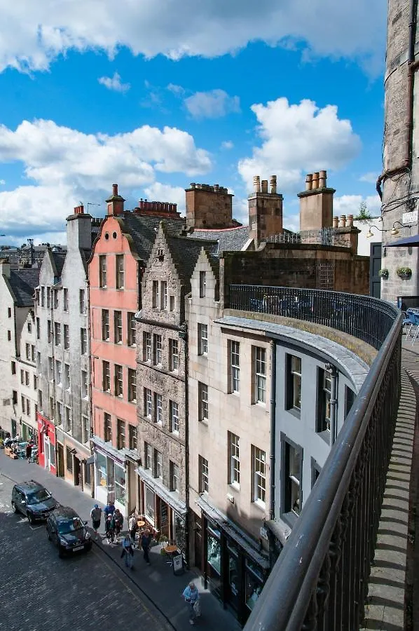 Edinburgh Accommodation Apartment